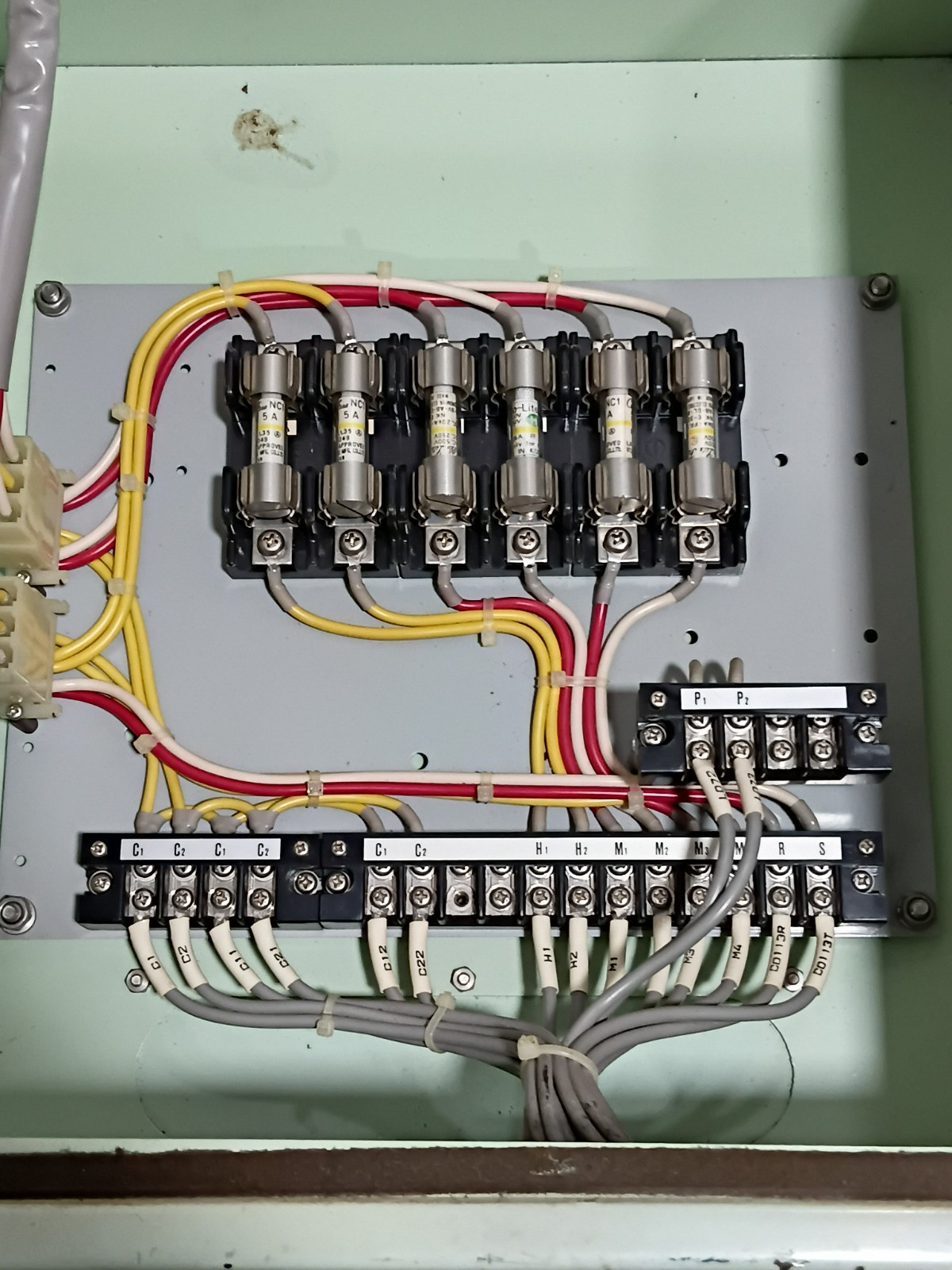 Ibuki Kogyo Air Horn Time Controller Panel AC110V, 15A, Phase 1