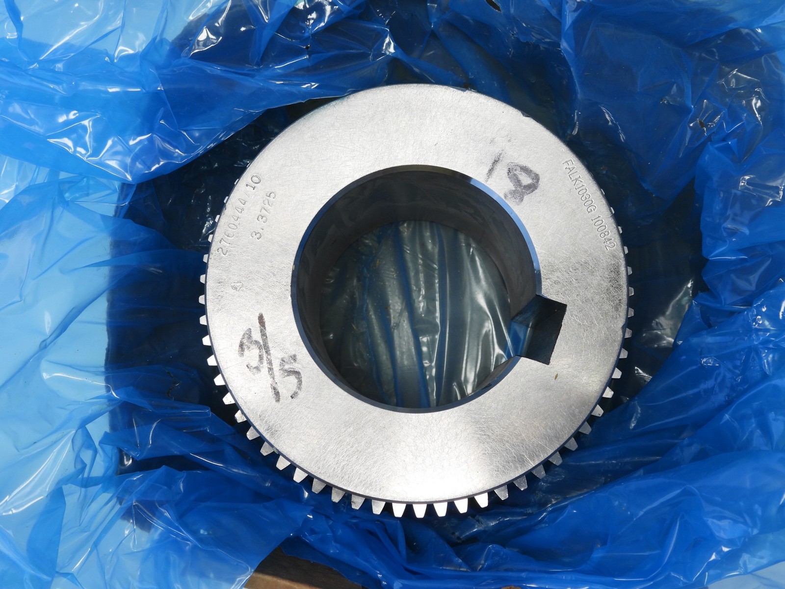 Falk 1030G Flex Hub 3.375 Bore Gear Coupling 6.625″ x 6.625″ x 3.75″ 0744697 100