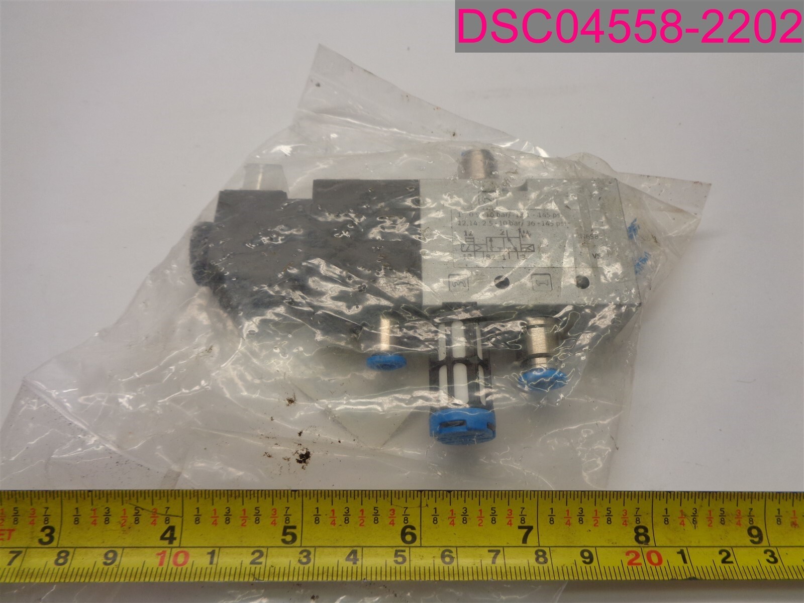 Festo VUVS-L20-M32C-MD-G18-F7 Solenoid Valve VUVS-L20-M32C-MZS-Q6-U3-F7-1C1