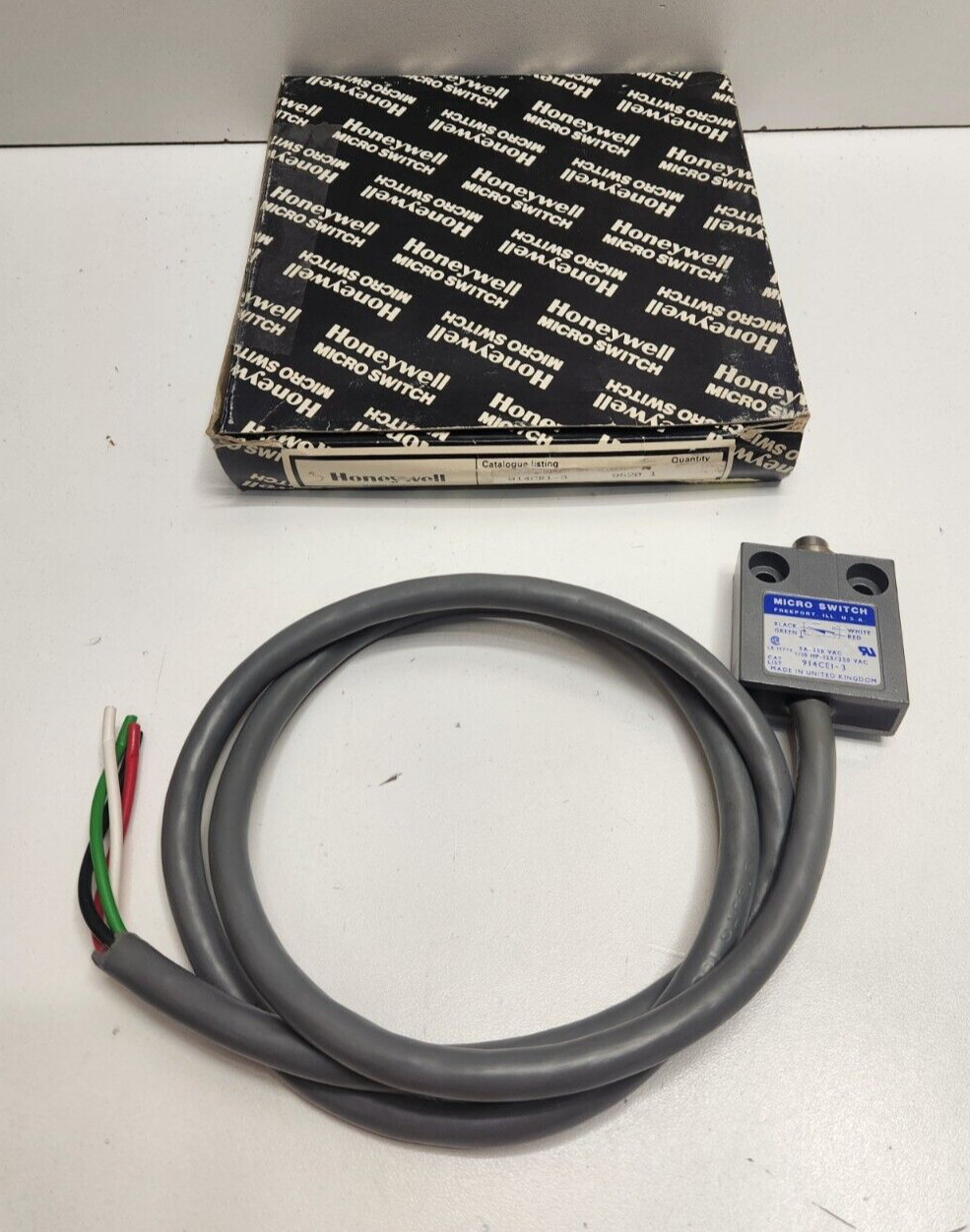 NEW IN BOX! HONEYWELL 5A 28V 1NO/1NC LIMIT SWITCH 914CE1-3