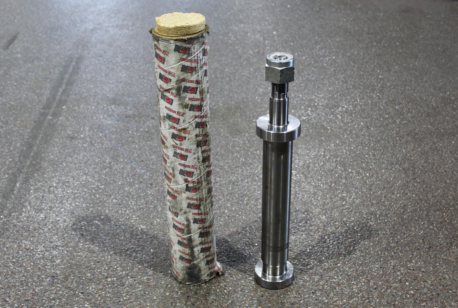 NOV MISSION PRODUCTS 1293147 SHAFT – NEW SURPLUS ORIGINAL TUBE PACKAGING