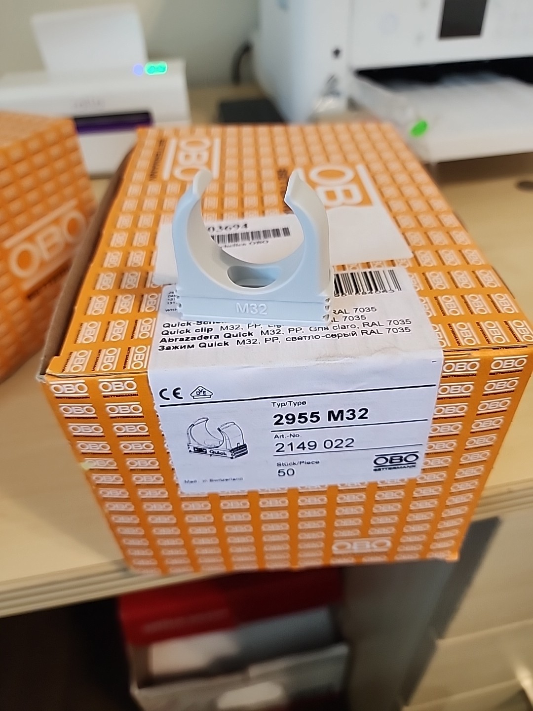 OBO BETTERMAN TUBE CLAMP 2955 M32 Box Of 50