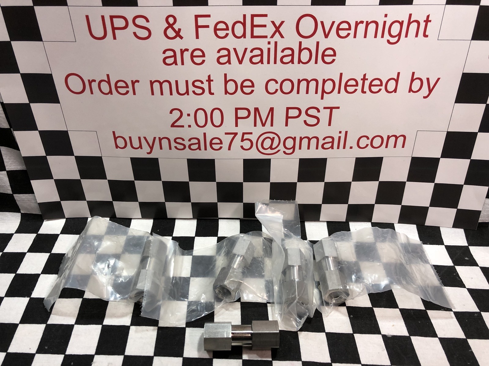 LOT OF 5, Swagelok SS-4C4-1/3, POPPET CHECK VALVE 1/4″ FNPT, 1/3 PSIG, #1373E2