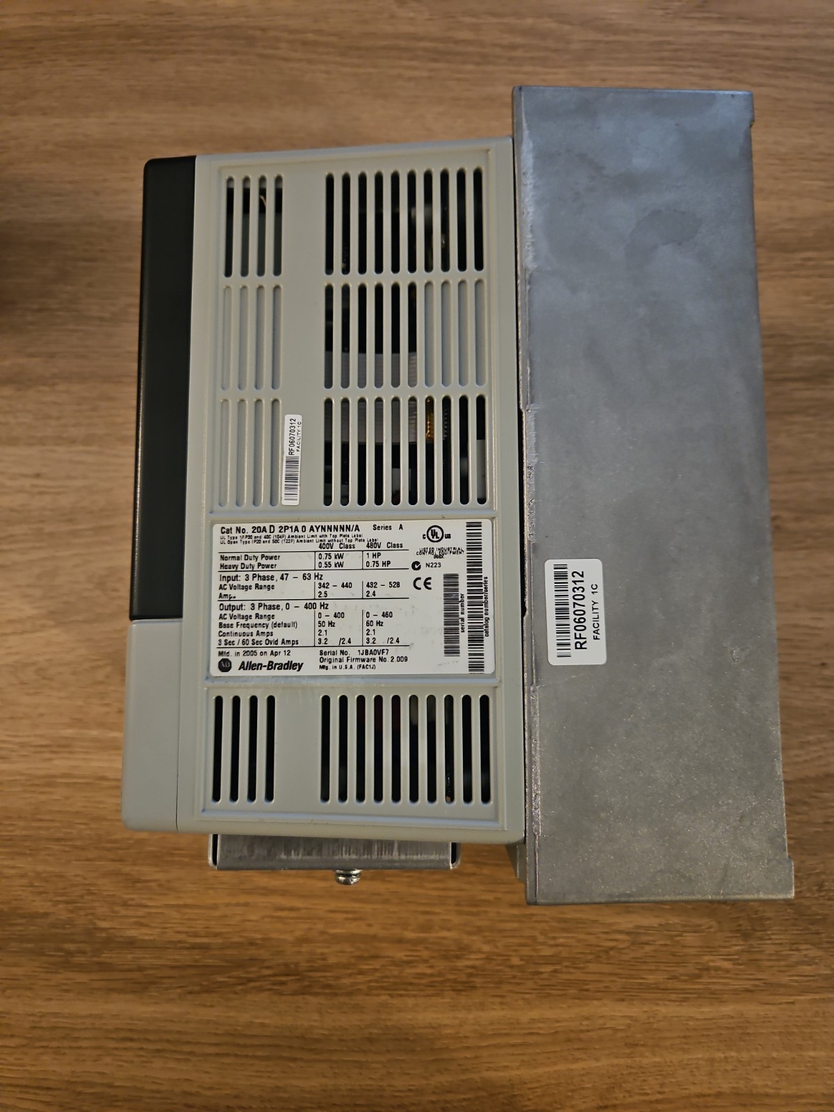 NEW ALLEN-BRADLEY POWERFLEX AC DRIVE 20AD2P1A0AYNNNNN/A