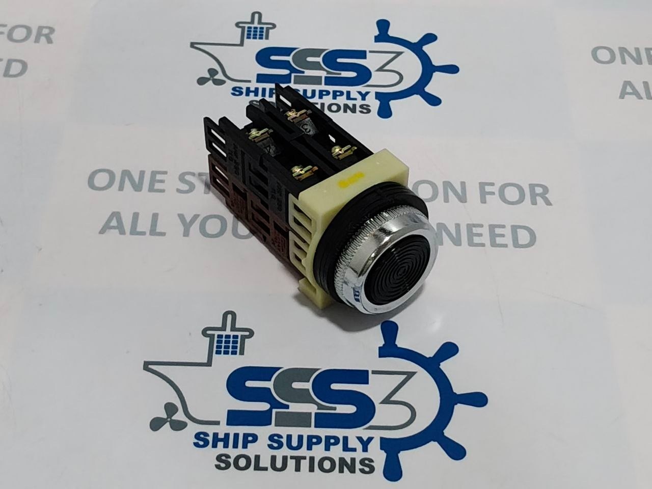 Fuji Electric AH30-F Black Push Button 10A 600V AH30-FB22 2A2B (Unused New)