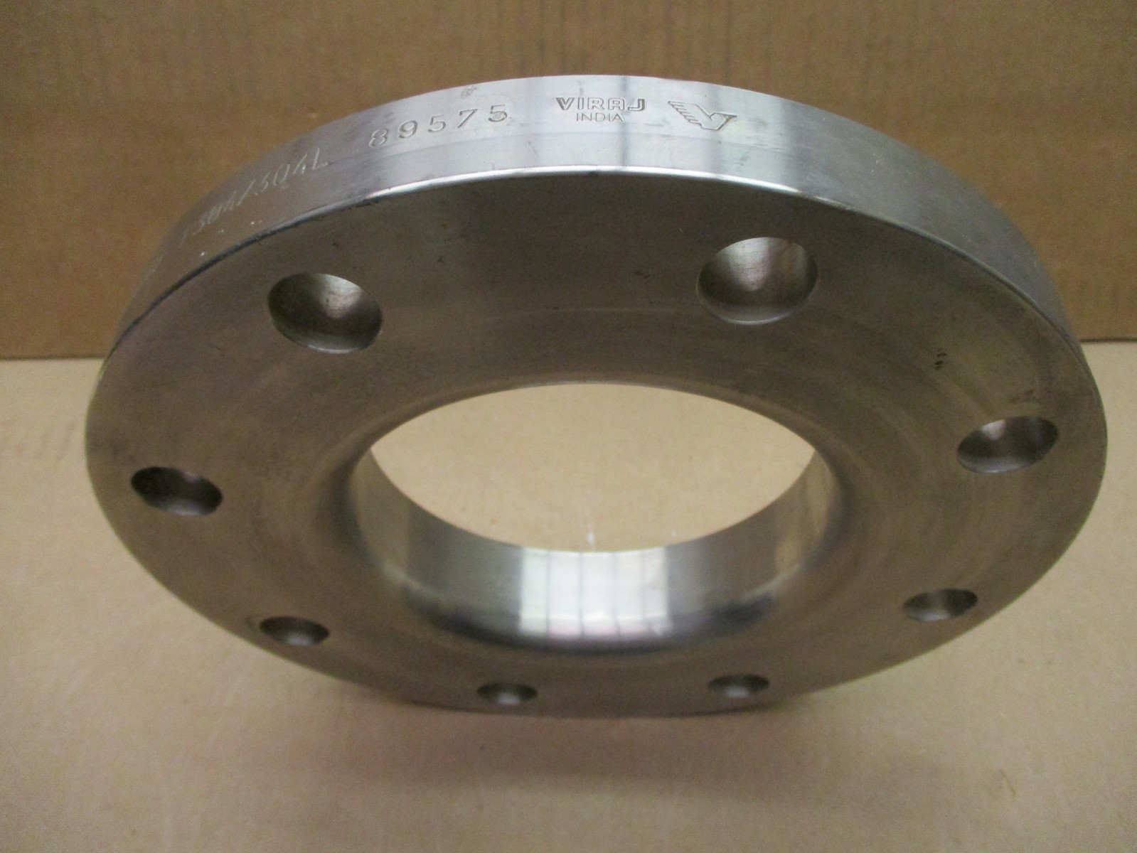New Open Box 4-LJFF 150 LB B18 A/SA182 F304/304L 89575 52658IPL