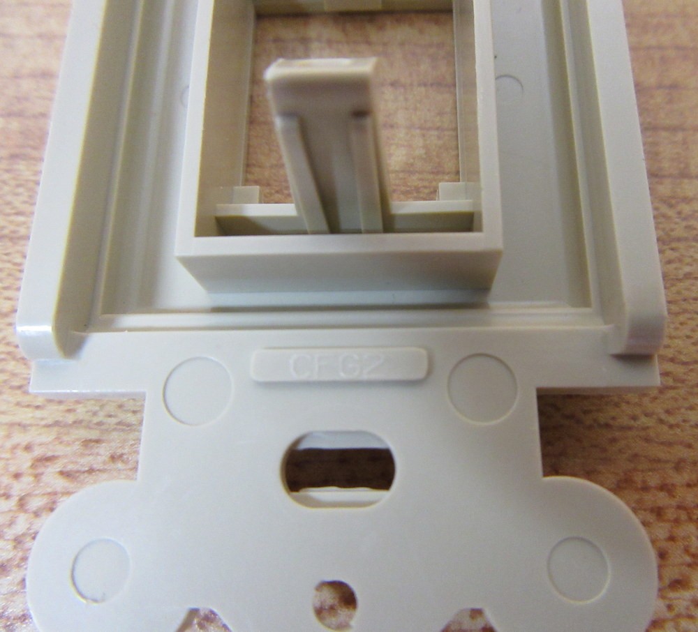 Panduit CFG2 Faceplate (Pack of 36)