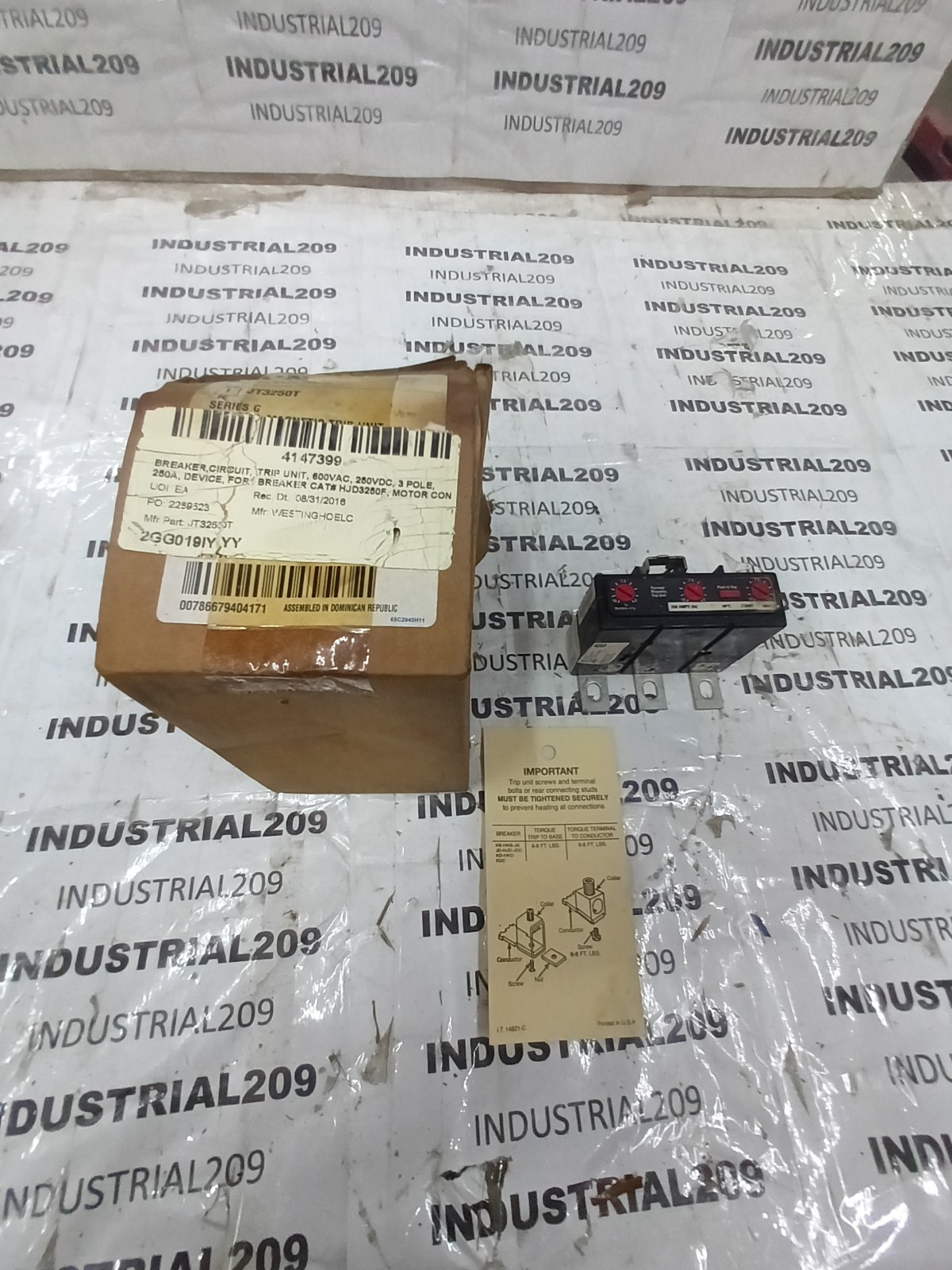 EATON JT3250T CIRCUIT BREAKER SERIES C 250A