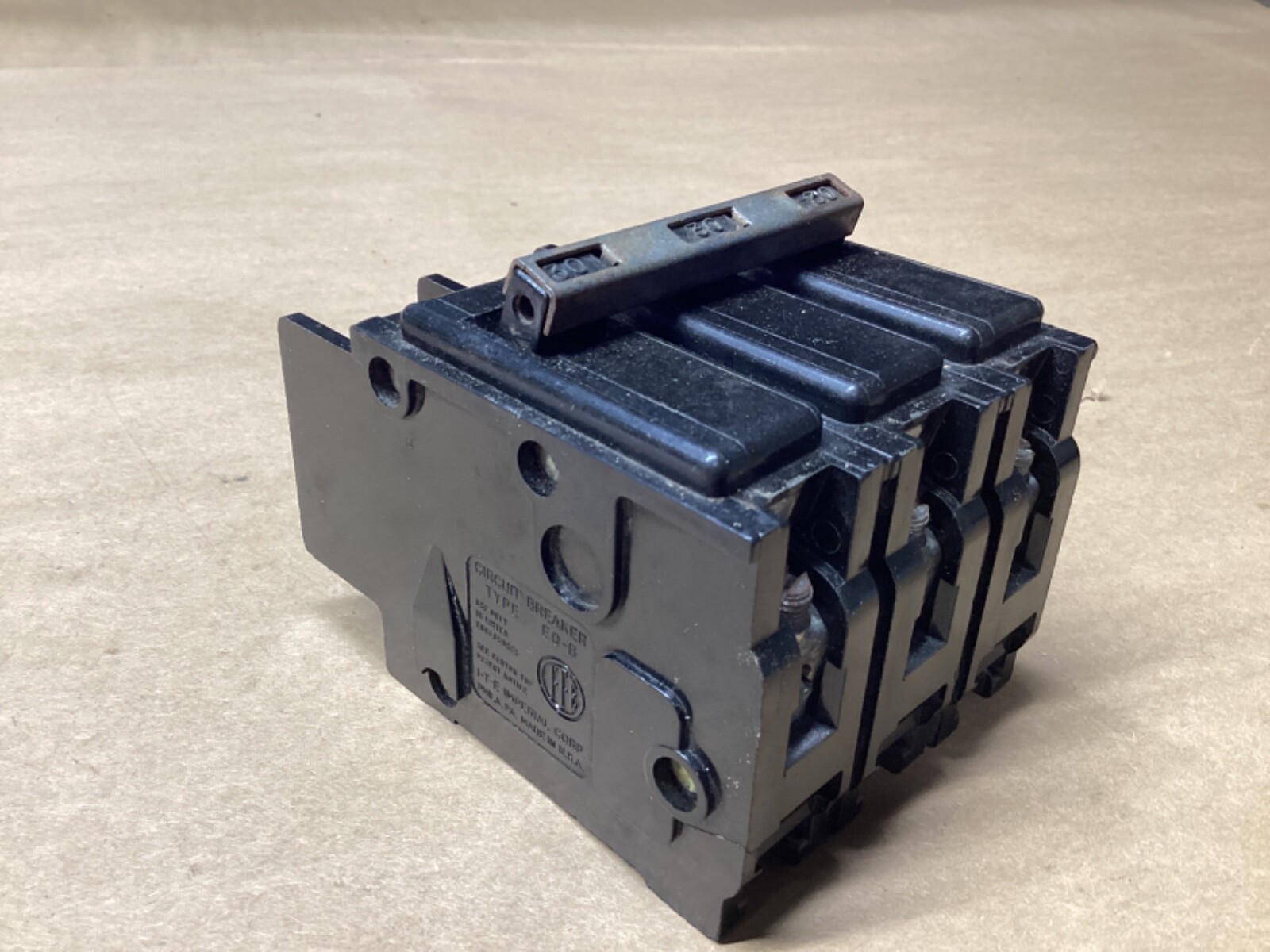 ITE Circuit Breaker BQ3B030 Type EQ-B 30A 3 Pole #111F260*CO