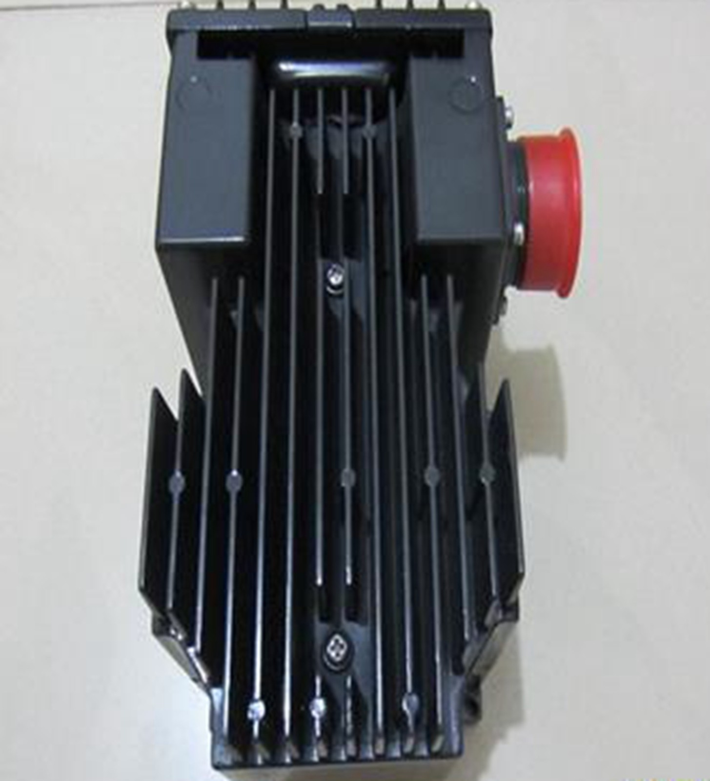 NEW MITSUBISHI MDS-B-ISV-07NX Servo Drive MDSBISV07NX