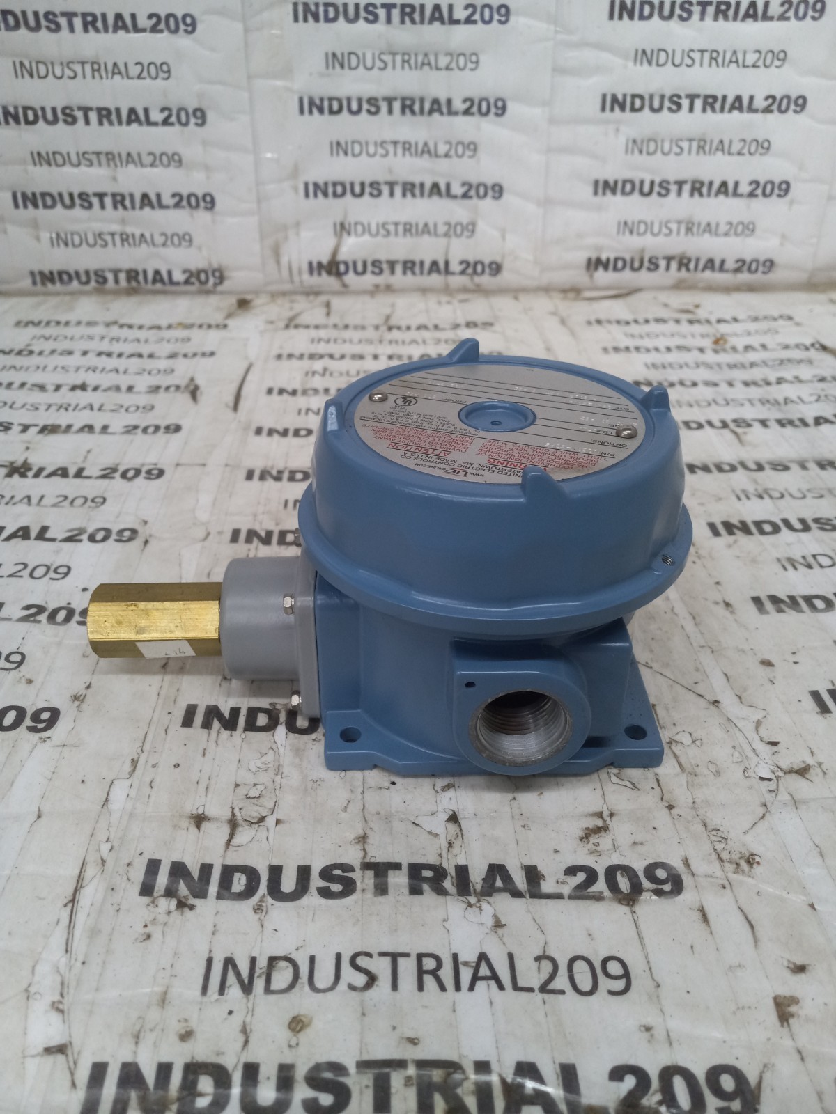 UE J120X-5355 PRESSURE CONTROL RANGE 2TO20PSI