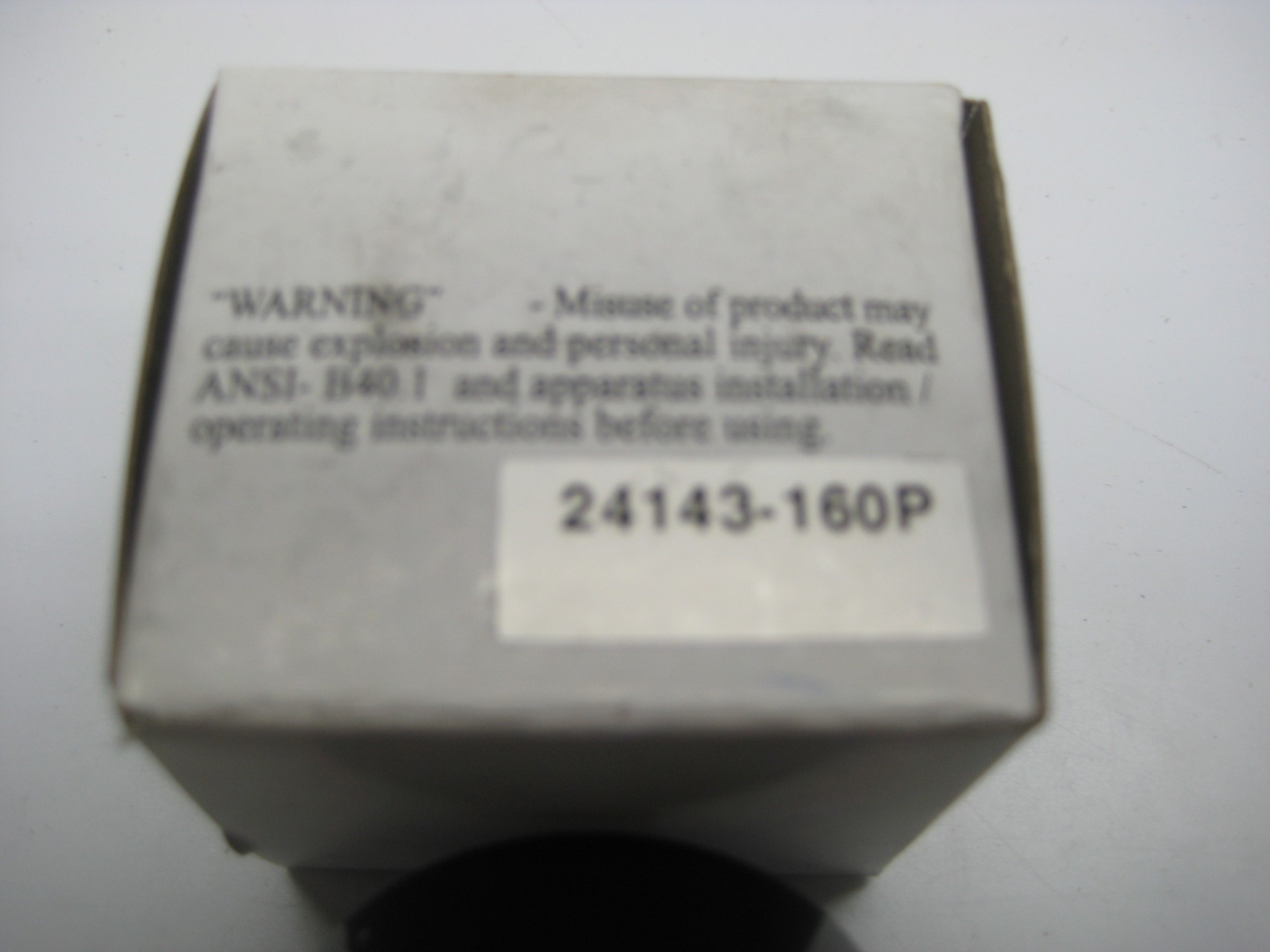 INDUSTRIAL SPARE 24143-160P 0224DSB160-SIL-NR GAUGE 0-160PSI NSMP