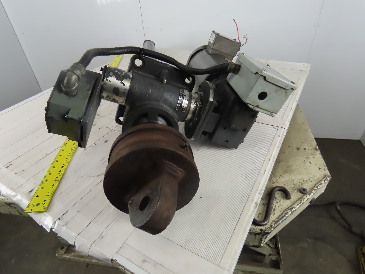 Joyce Dayton 10 Ton 36″ Machine Comdrive Screw Jack W/ 575V 3Ph Motor & Limit