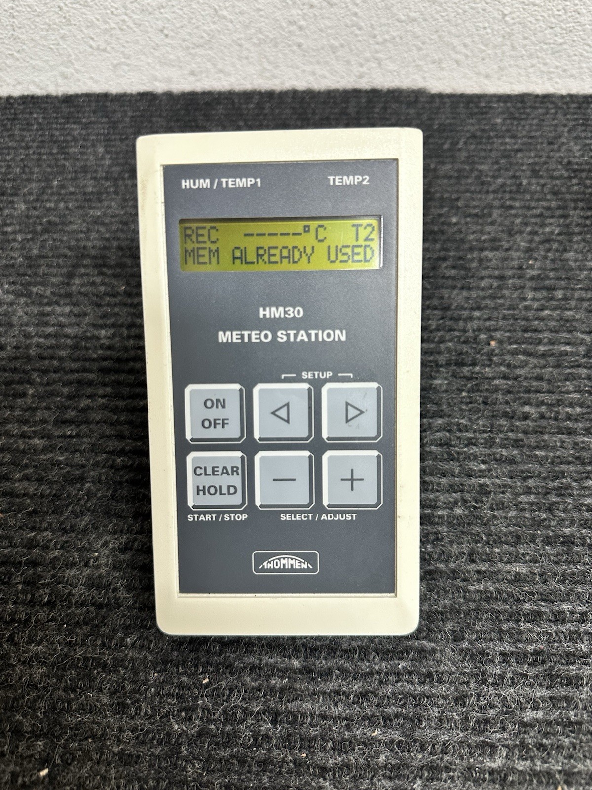 Thommen Meteo Station HM30 Measures Pressure Humidity Temp