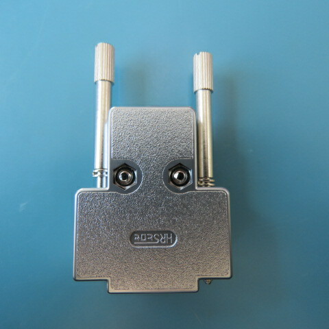 HIROSE HDE-CTH1(4-40) Qty of 1 per Lot PLUG CASE W/HAND TGHTNG SCREWS FOR 9PIN