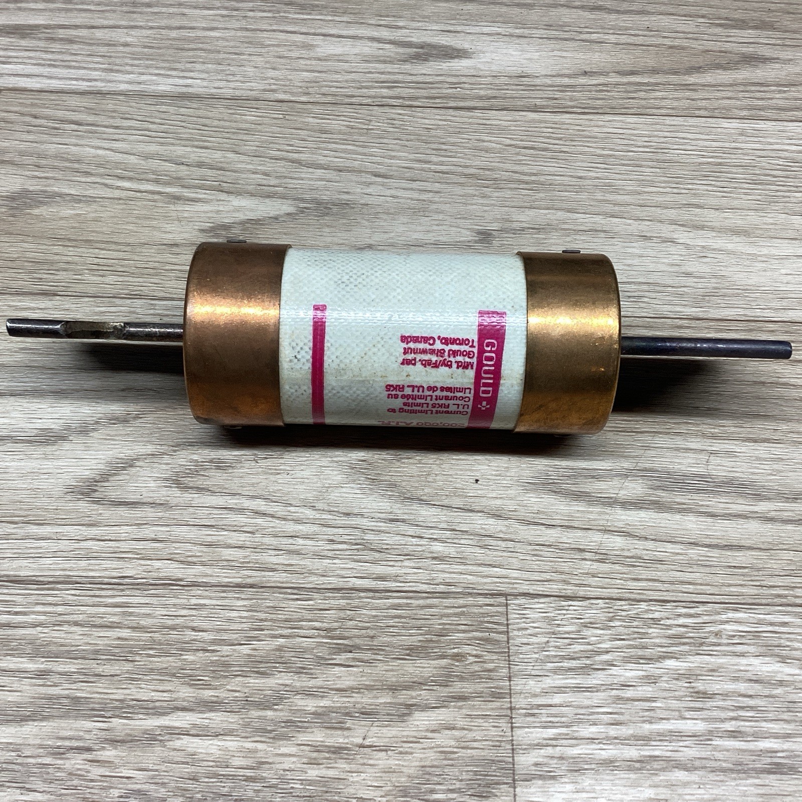 GOULD SHAWMUT TYPE D TRI-ONIC CLASS R TRNR 600 600AMP FUSE #816PR150*CO