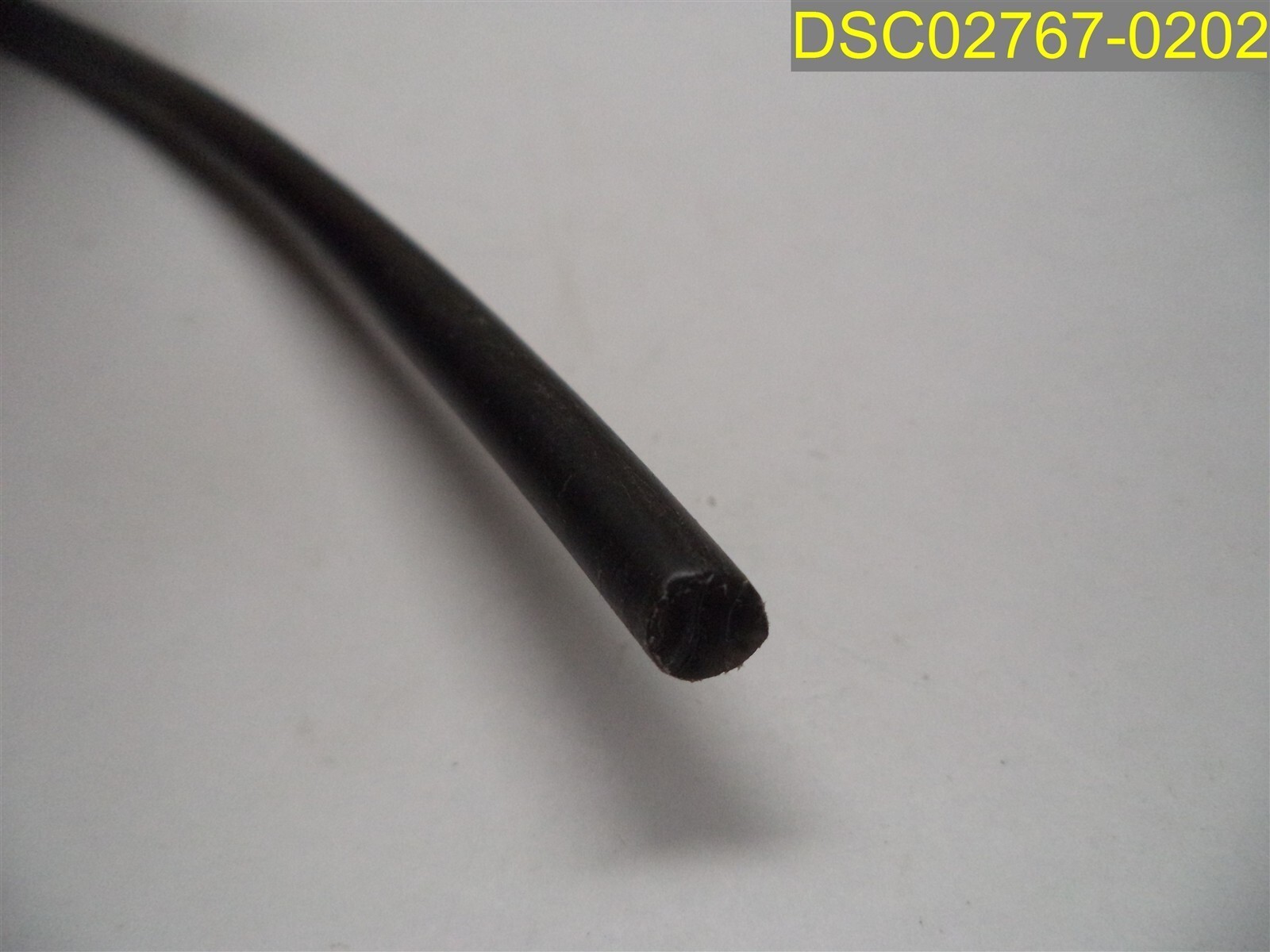 1000 ft: Black 1/4″ Diameter Round Solid Rod HDPE