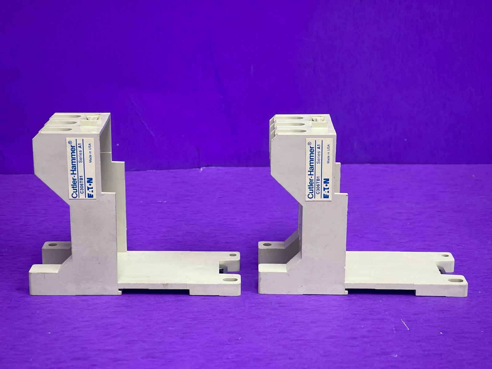 Cutler-Hammer C306TB1 Series A1 32A Terminal Base DIN Rail/Panel Adapter (2pcs)