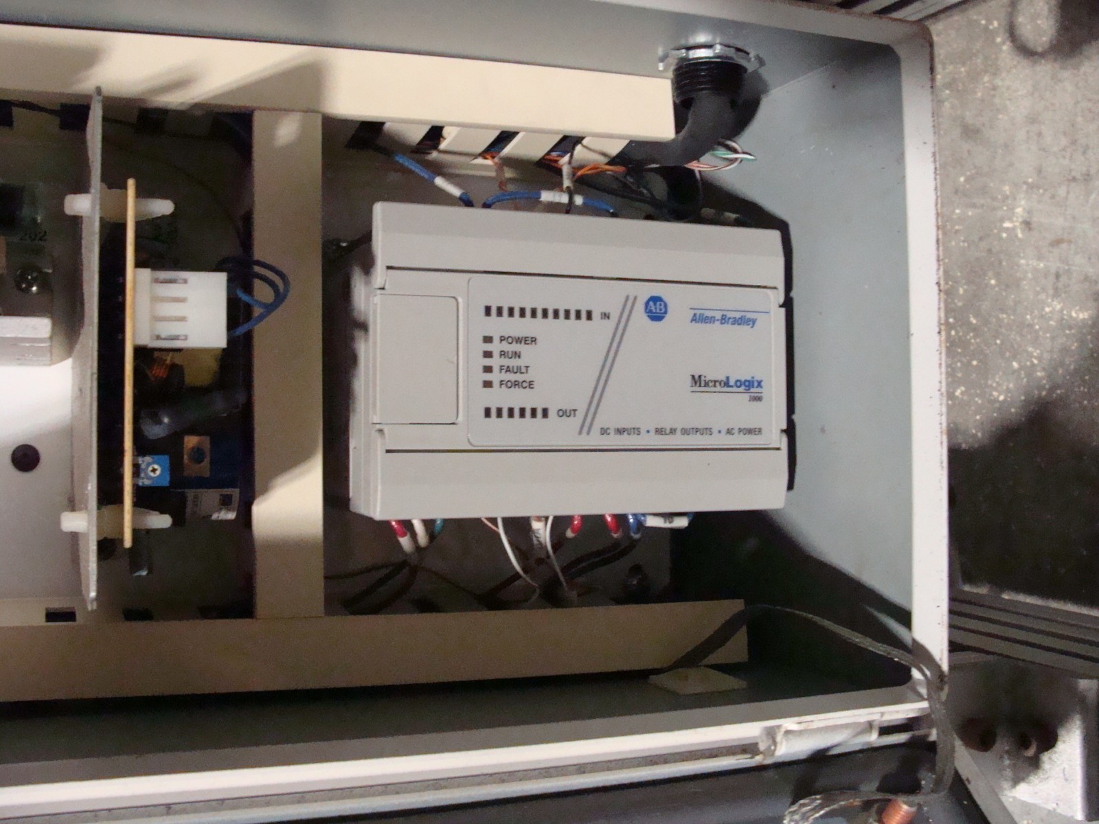 ATI Transfer Conveyor Systems Meterial Handling w/AB 1000 Micro Logic Conroller