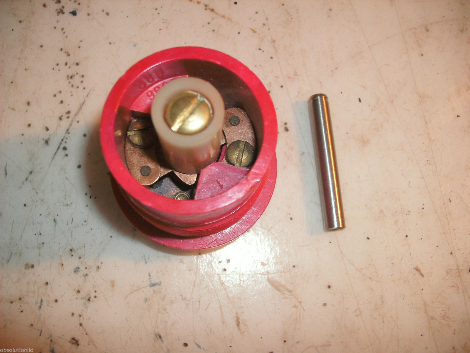 CROUSE HINDS SWP 11 SWP11 REPLACEMENT PUSHBUTTON FOR EFD 2 NO 2 NC