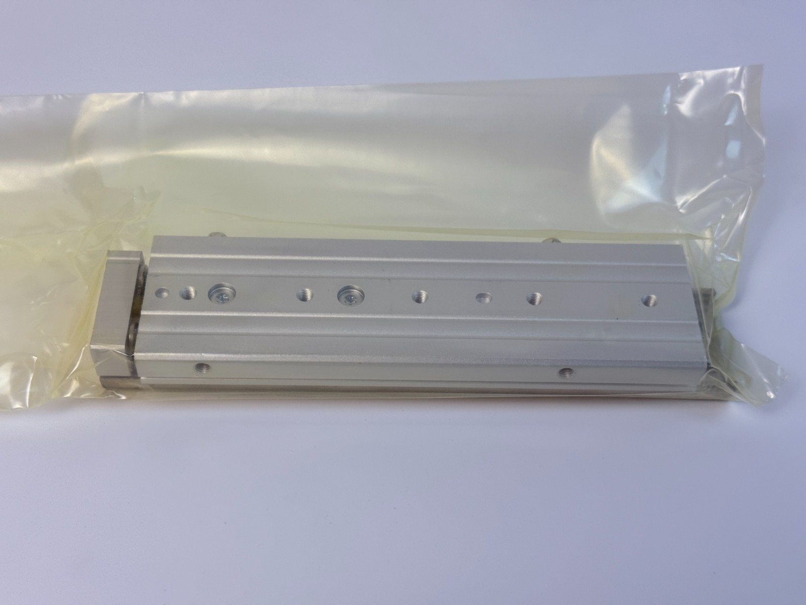 SMC MXQ12A-100Z Air Slide Table Guided Pneumatic Cylinder 12mm Bore 100mm