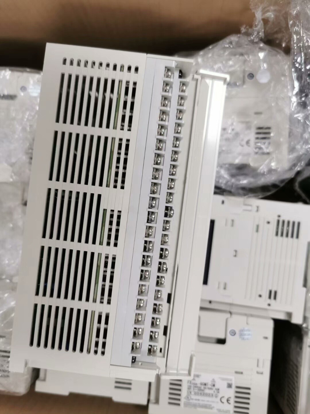 1P Mitsubishi FX3GA-60MT-CM Accept counteroffer