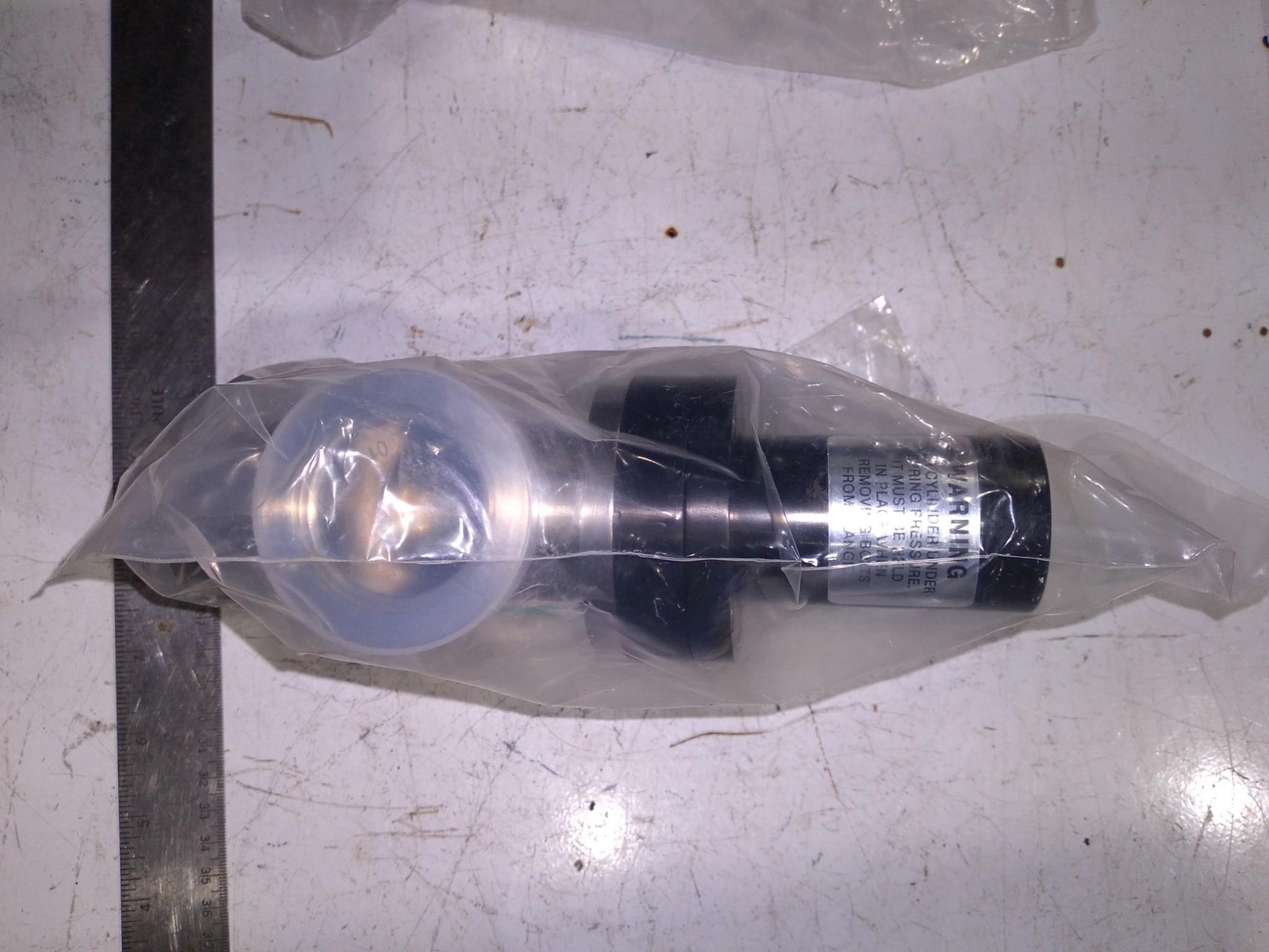 Key High Vacuum PSL-150-N-K Valve WITH MAC 35A-AAA-DAAJ-1KA 120/60 110/50