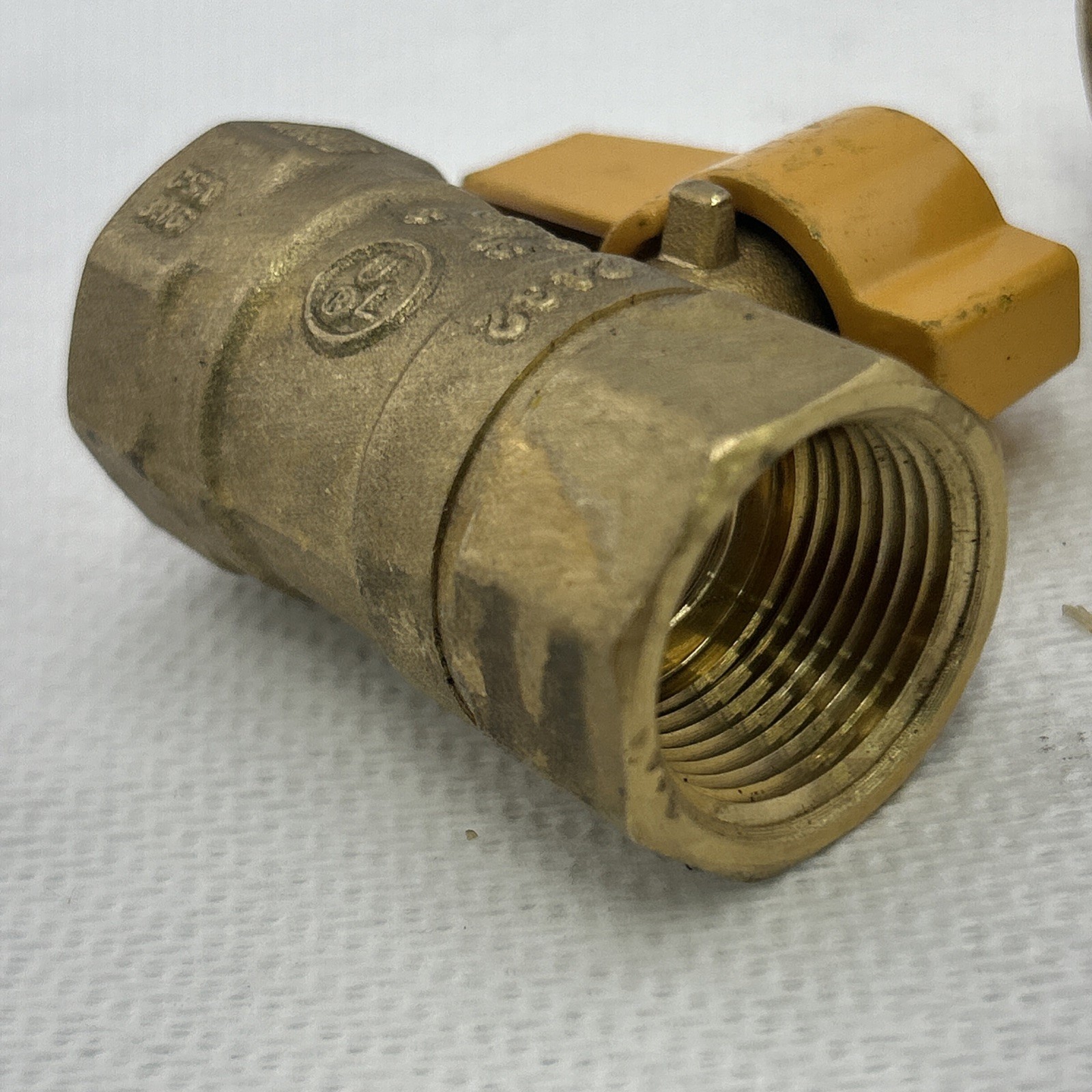 LOT OF 2, GBV02, SHUTT-OFF BRASS VALVE, LPG BALL VALVE 3/4 FNPT 175G