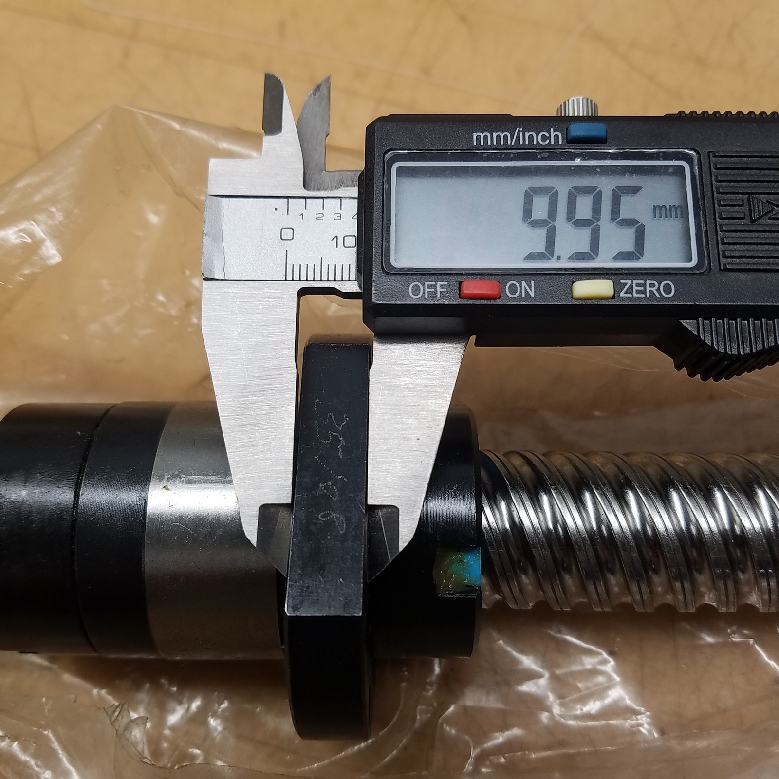 HIWIN S089434-1 014 Ball Screw Gear W/ ~1098mm Spindle, Nut Dia. 40mm,71.5mm L