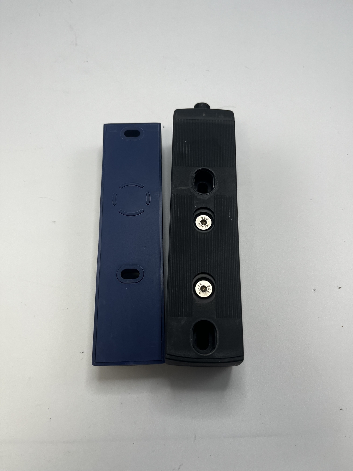 Schmersal MZM 100 B ST2-1P2PWM-A & MZM 100 B1.1 Solenoid Interlock Complete Set