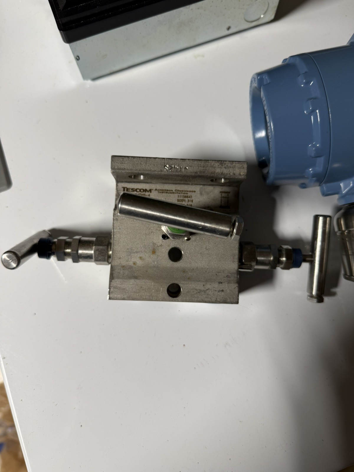 EMERSON ROSEMOUNT PRESSURE TRANSMITTER 300S1AAK5M5