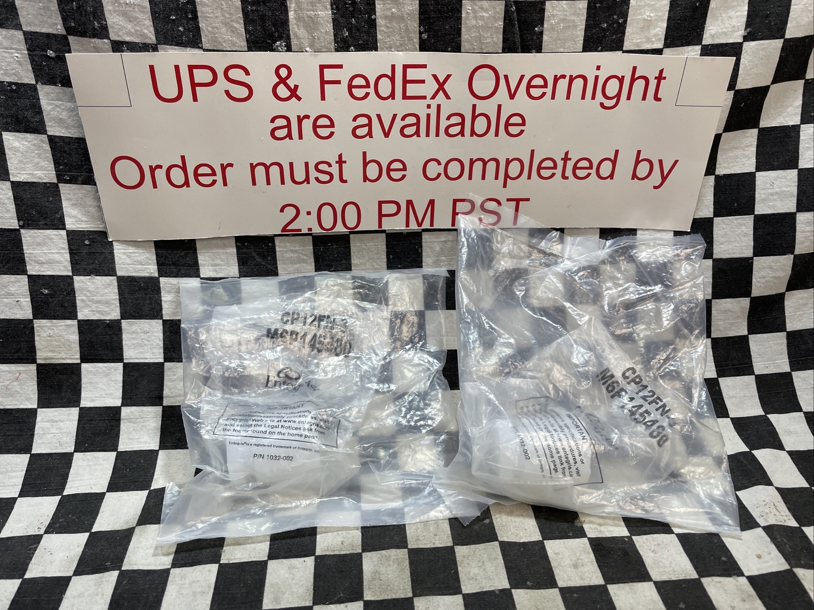 Entegris CP12FN-3, M6P145480, CP12FN3, TUBE CAP W/NUT, LOT OF 2, SHIPSAMEDAY#W61