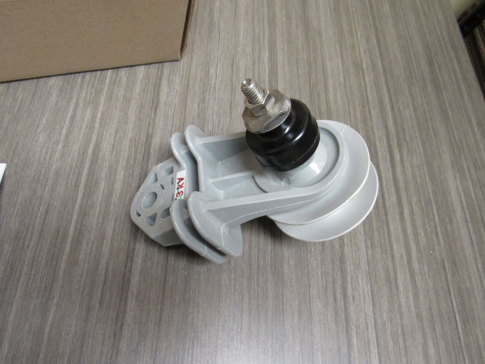 Eaton Cooper UNS03030B1A1A13 3KV UltraSIL Housed VariStar MOV surge arrestor