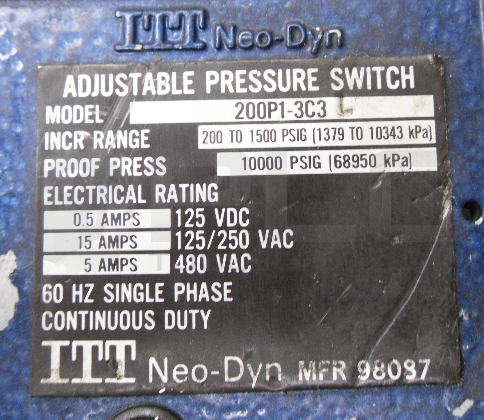 ITT NEO-DYN 200P1-3C3 ADJUSTABLE PRESSURE SWITCH 200-1500PSIG 5A 125VDC