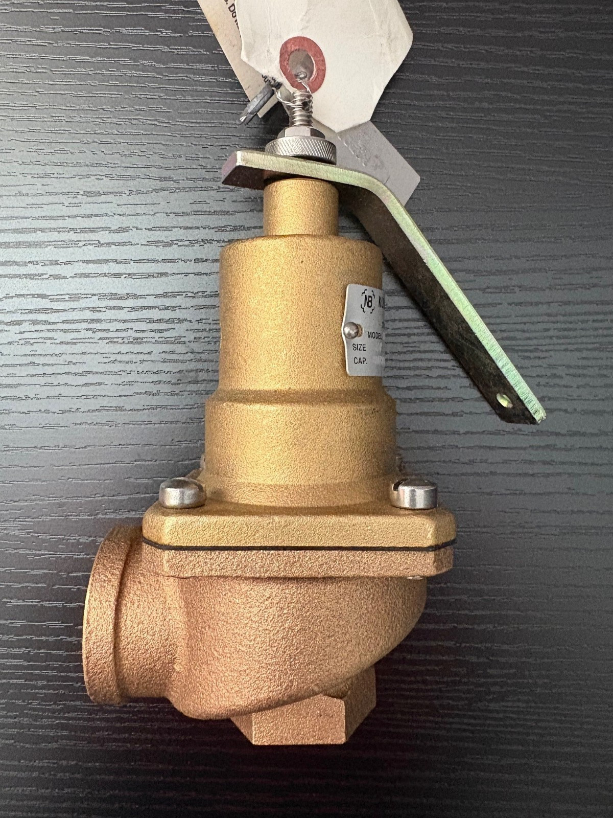 Kunkle Safety Relief Valve 3,364,049 BTU/HR 125 PSI 3/4″ X 1″ 0537-D01AHM