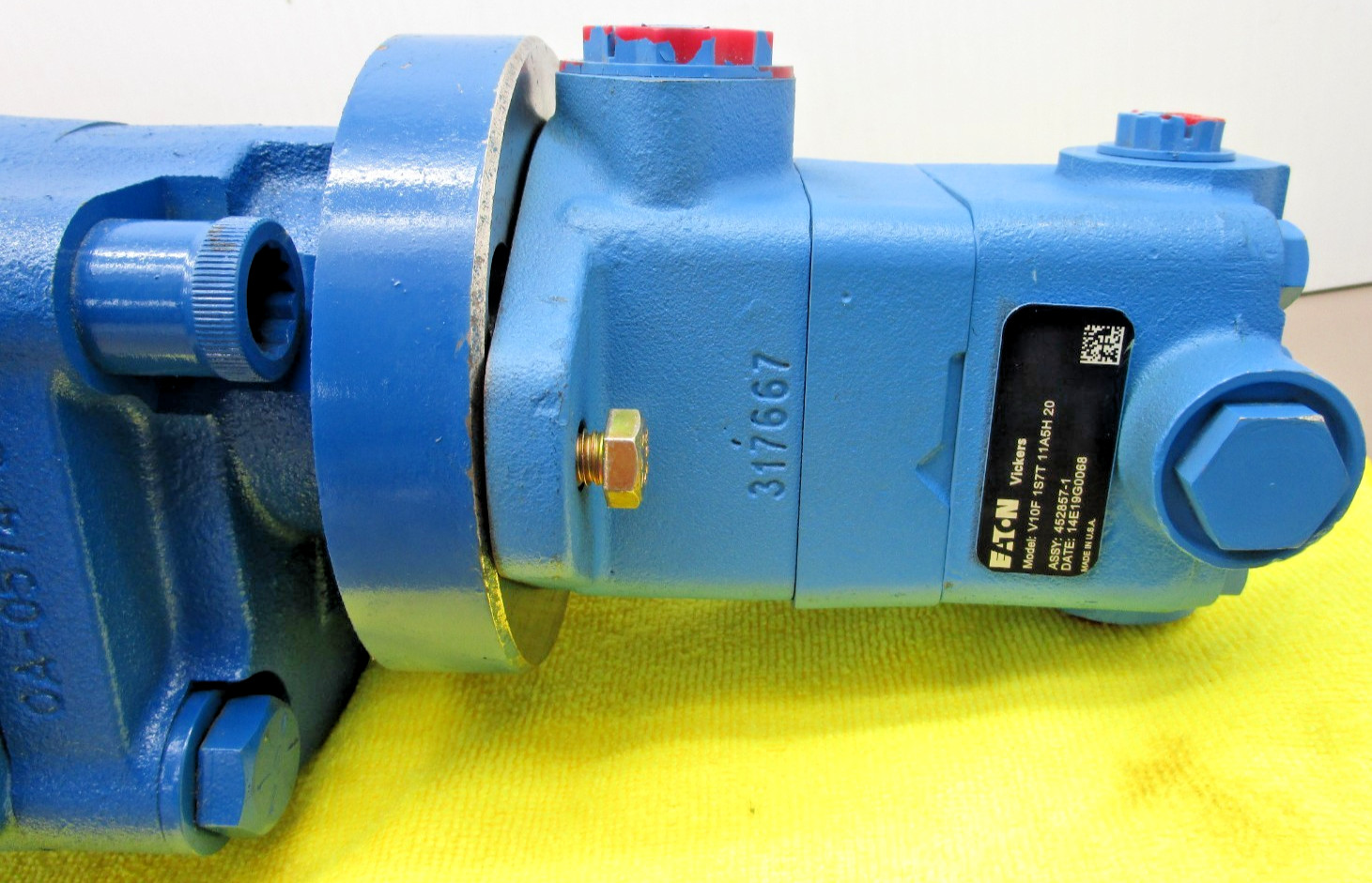 Permco P3000C383MZDI15-19 Hydraulic Fan / Steering Pump Vickers V10F1S7T11A5H20