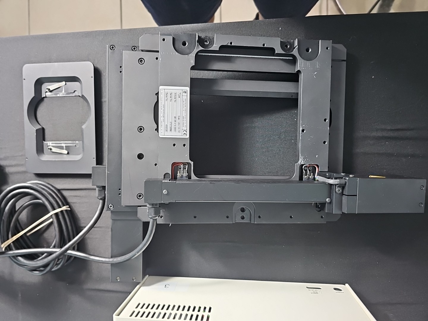 Marzhauser Motorized Microscope Stage SCAN IM 120 X 100 ZEISS MCU 28 432028