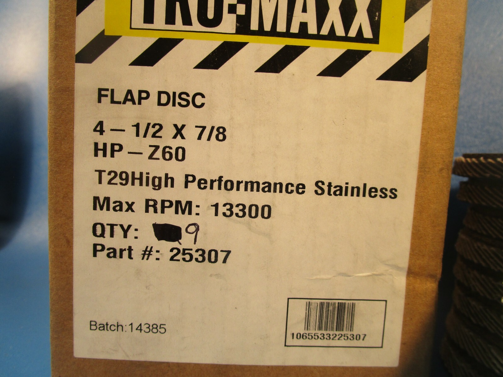 Box of 9 Tru Maxx 25307 Flap Disc, 4 1/2″ OD, 7/8″ ID, Type 29 Zirconia Alumina