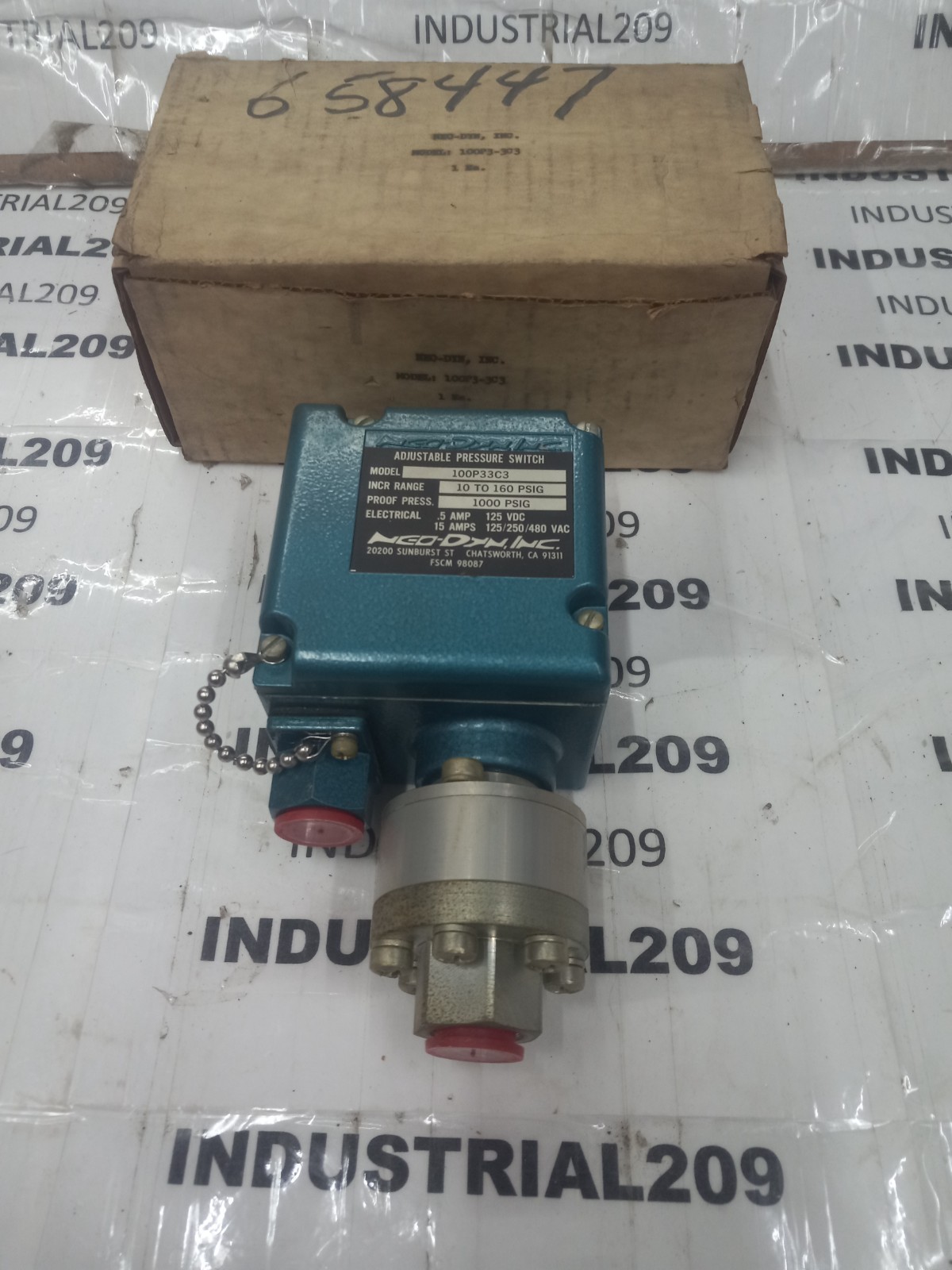 NEO-DYN ADJUSTABLE PRESSURE SWITCH 100P33C3