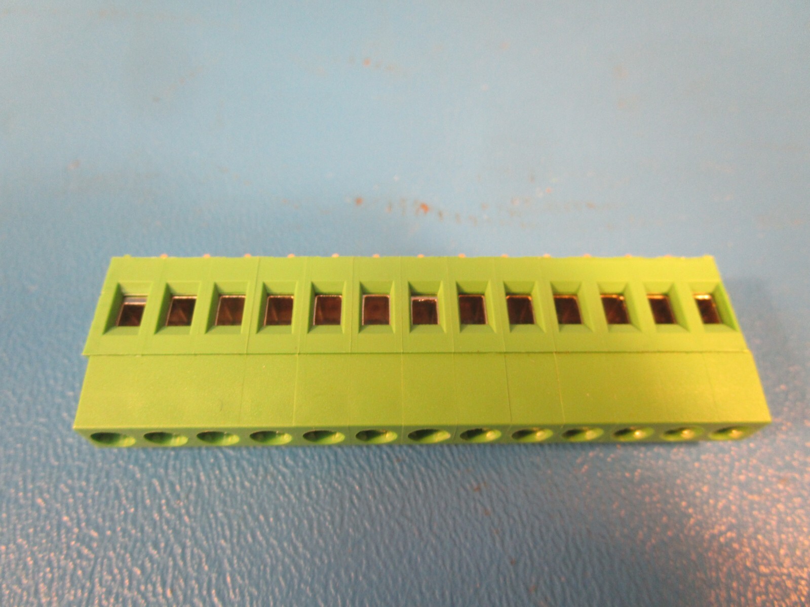 BOX OF 50 TYCO ELECTRONICS 282856-3, Buchanan PCB Terminal Blocks, Header