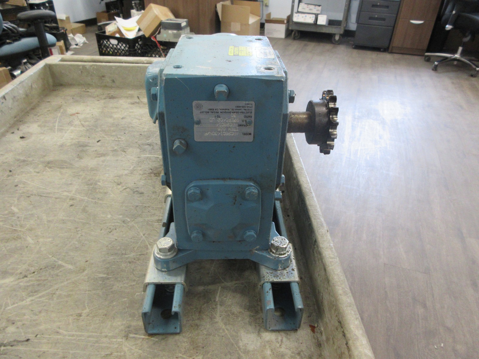 Electra-Gear Gearmotor CK75BTC 0.75HP 208-230/460V 1725RPM Motor Ratio 30:1 Used