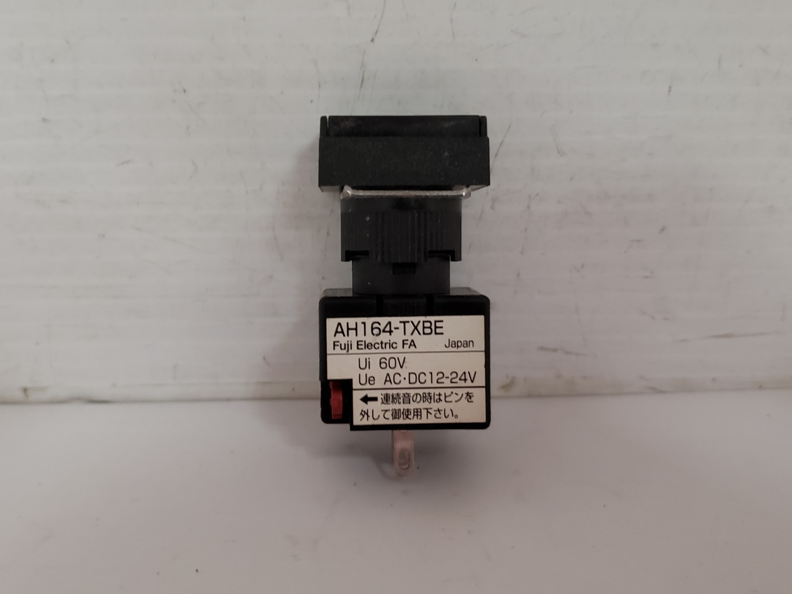 FUJI ELECTRIC AH164-TXBE AUDIO BUZZER 12-24V AC/DC NNB