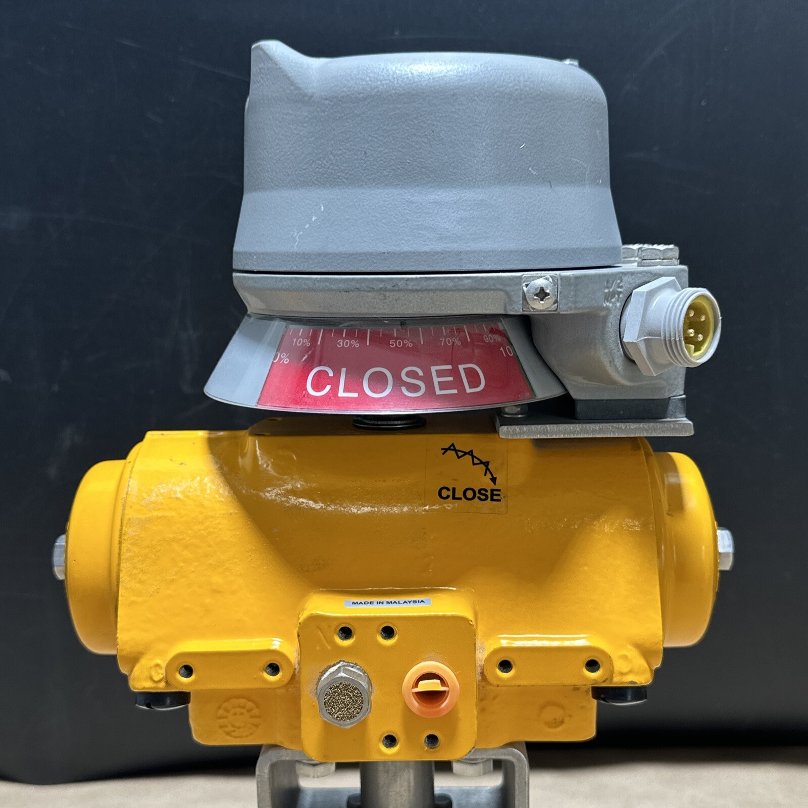 Stonel Quartz Limit Switch / HYTORK EIA-XL0071-S80-A00 116PSI / AVCO 1” 1000 Ser