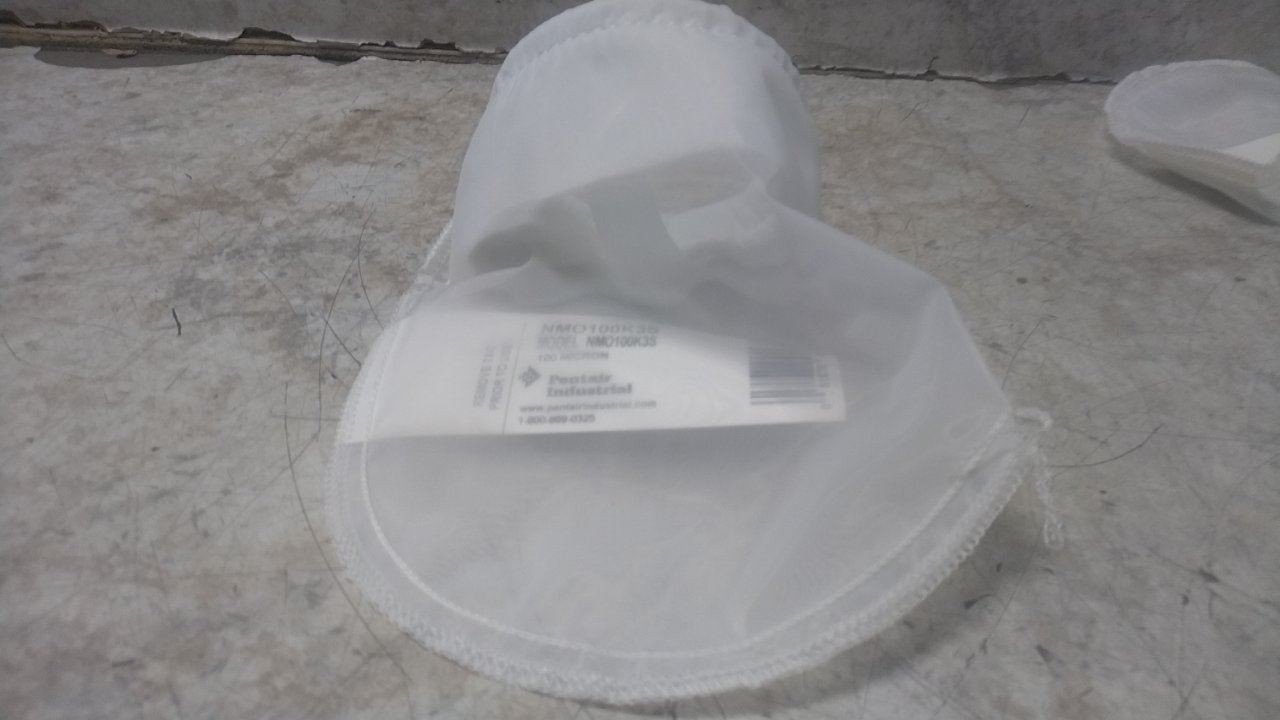 Pentair/Pentek NMO100K3S-75 40 Pk 3 Trade Size 20 GPM 4-1/8 In Dia Filter Bag