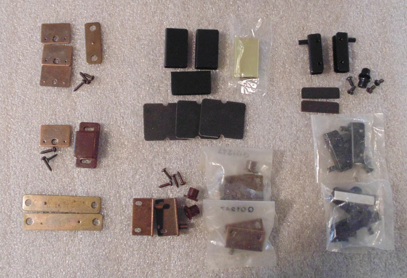 ASSORTED LOT OF BUSH CABINET HARDWARE, HINGES, BOLTS, TITUS FASTENER, CLOSURES