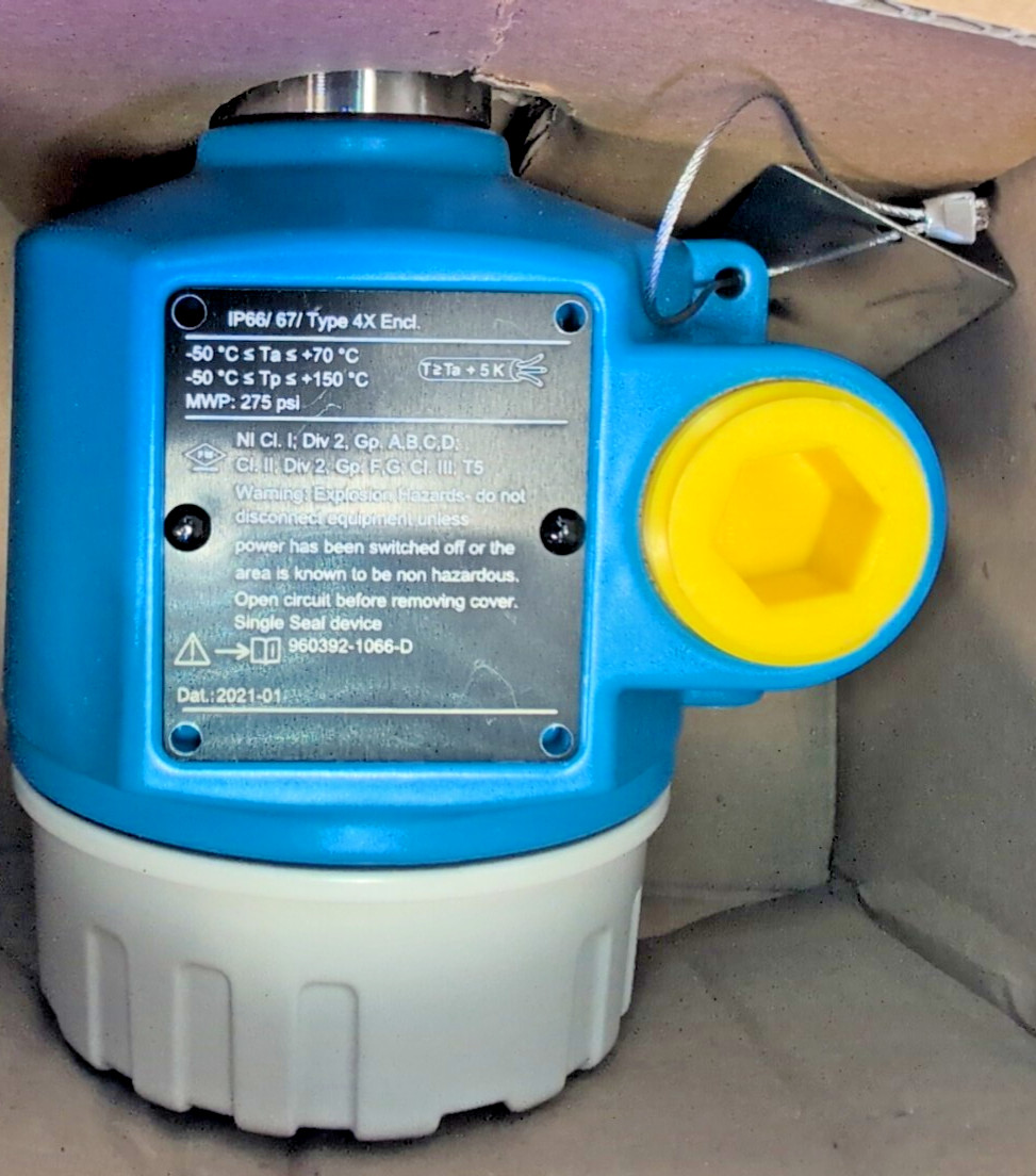 ENDRESS HAUSER LIQUIPHANT M FTL51-CAHH8/0 10IN, LEVEL SWITCH VIBR