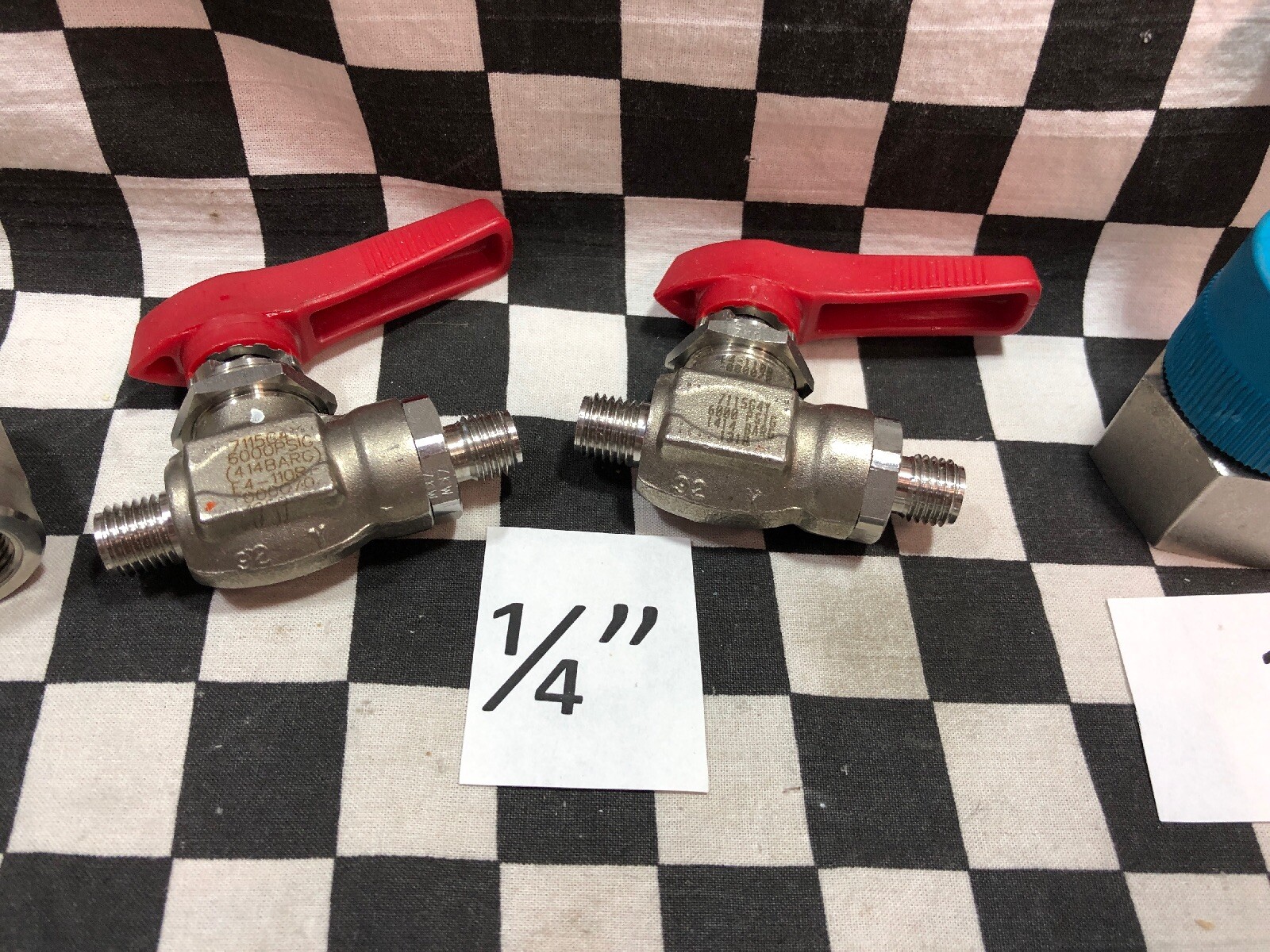 14x Swagelok/PARKER SS-56S6, 4FU6LR-T-SS SS-4C4-1/3 SS-4C-25, SS-2C-1, 4M-V4LN-B