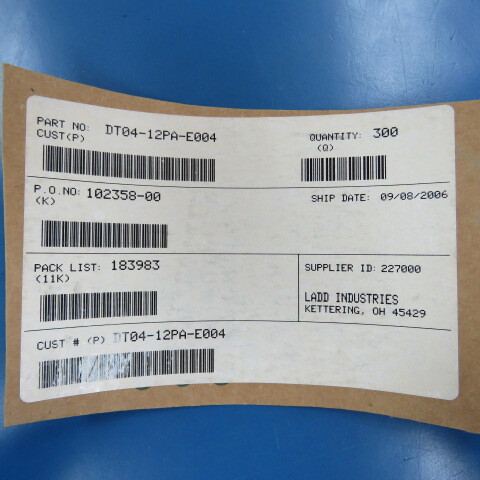 DEUTSCH DT04-12PA-E004 Qty of 15 per Lot CONNECTOR 12 POSITION Rectangular C