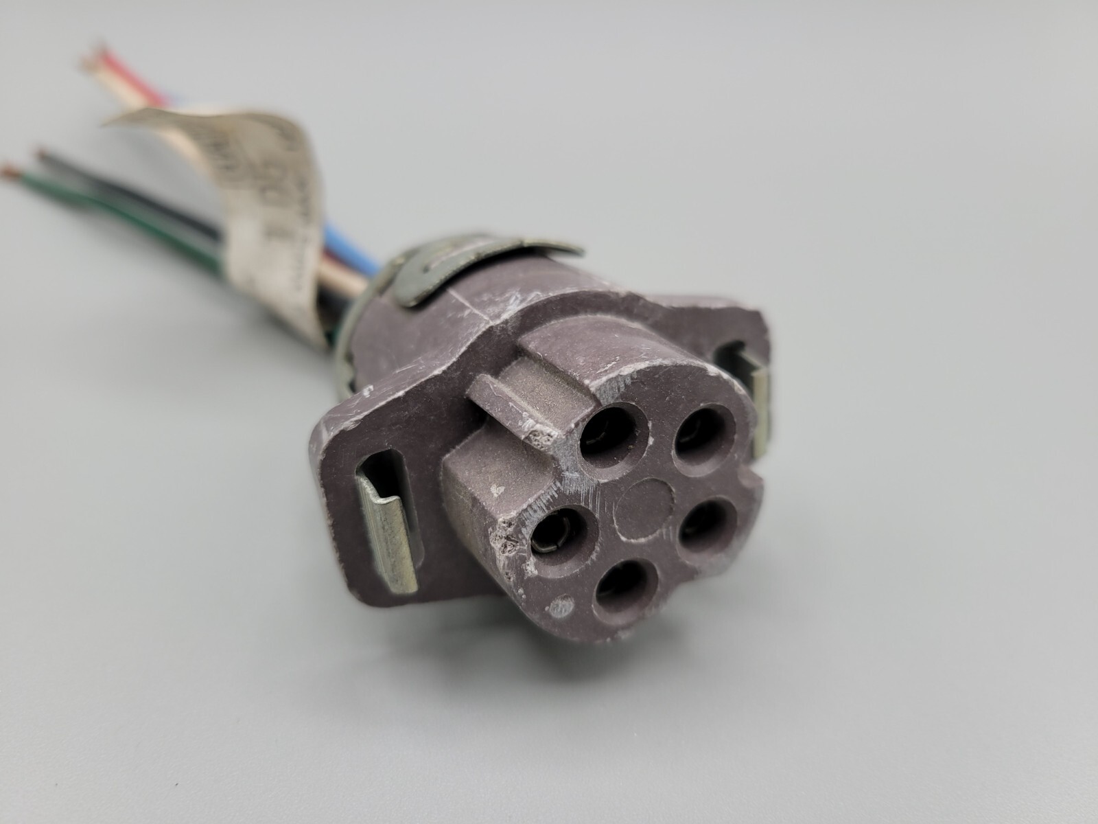 Dual Lite Lighting Connector 1D5 120/208V 20A 12AWG 28-62IF 5 Wire