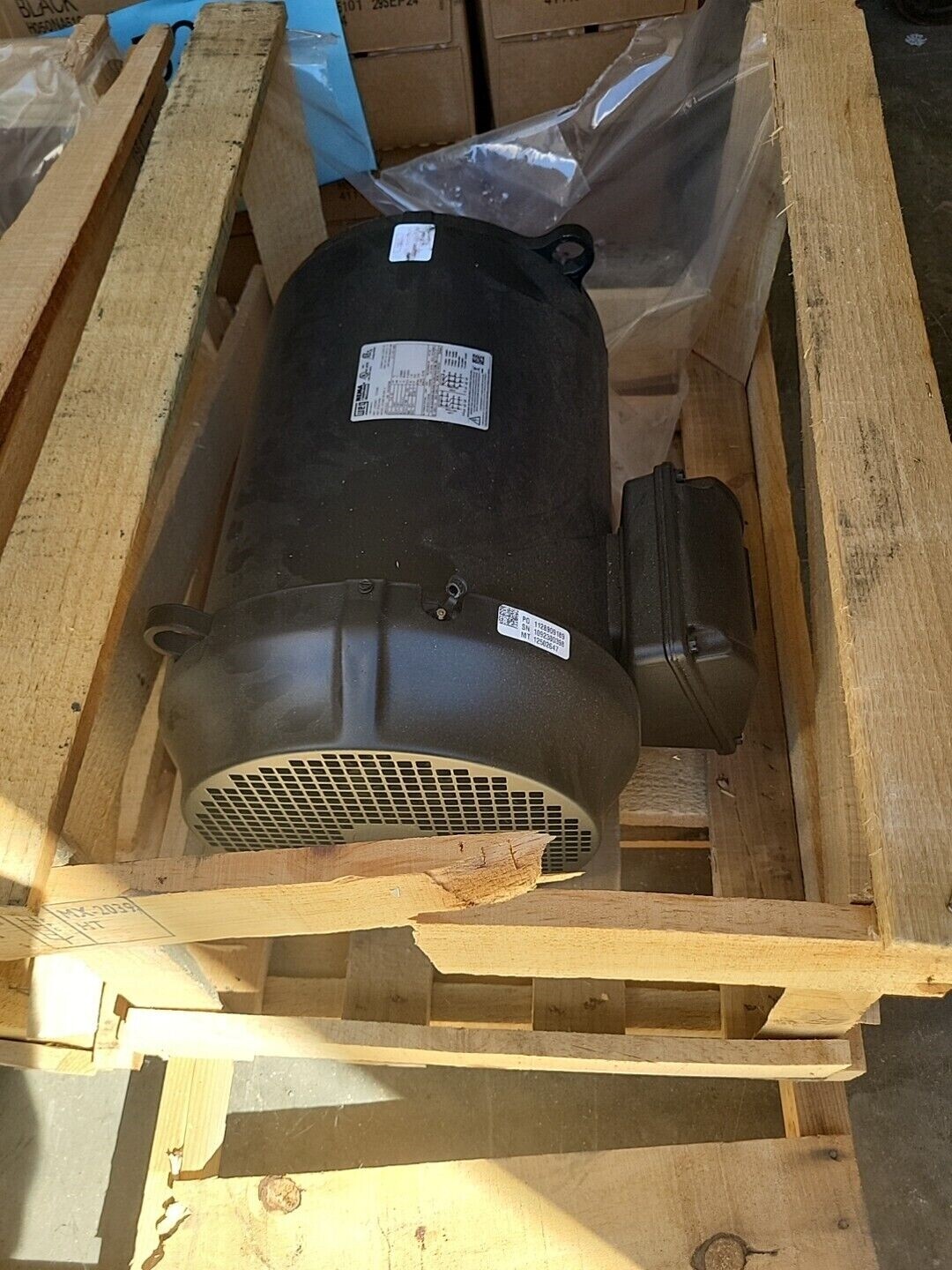 WEG 12502647 01518ET3E254T-S-208-230/460V 40.3-41.8/20.9A NSMP 15 H.P. MOTOR